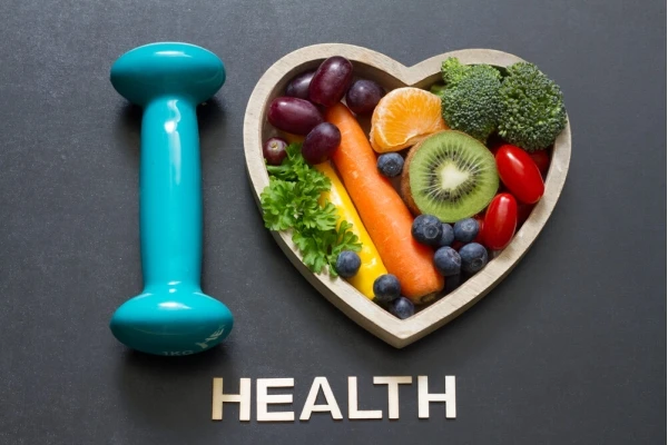 Suplementy diety na siłownię dla początkujących: dieta vs suplementacja